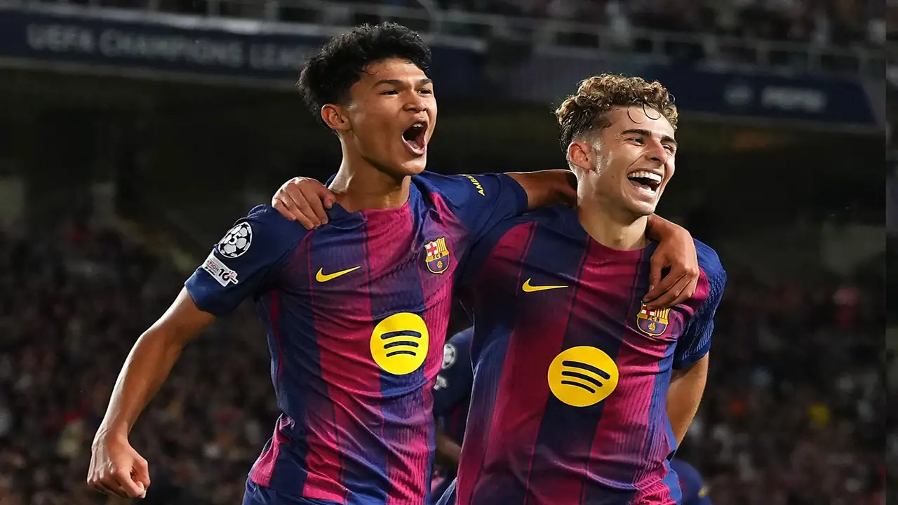 أزمة الـ6 ملايين يورو.. تفاصيل تعثر انتقال نجم برشلونة إلى باريس سان جيرمان